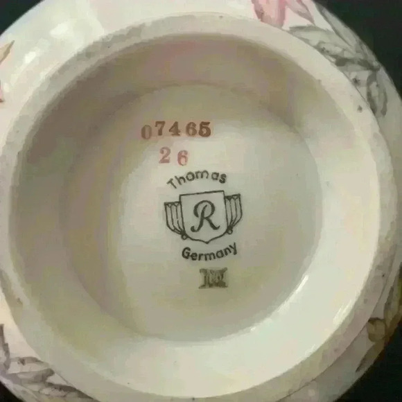 Thomas R Germany Limoge trinket box - Picture 6 of 6